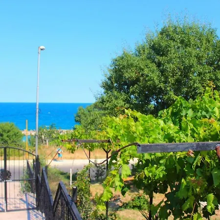 Katalina Апарт-отель 4*